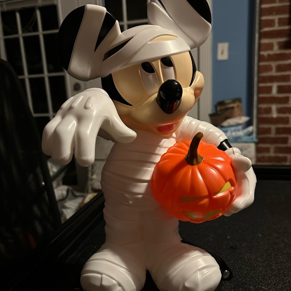 Disney Parks Mickey Mouse Mummy Pumpkin Halloween Popcorn Bucket 2021